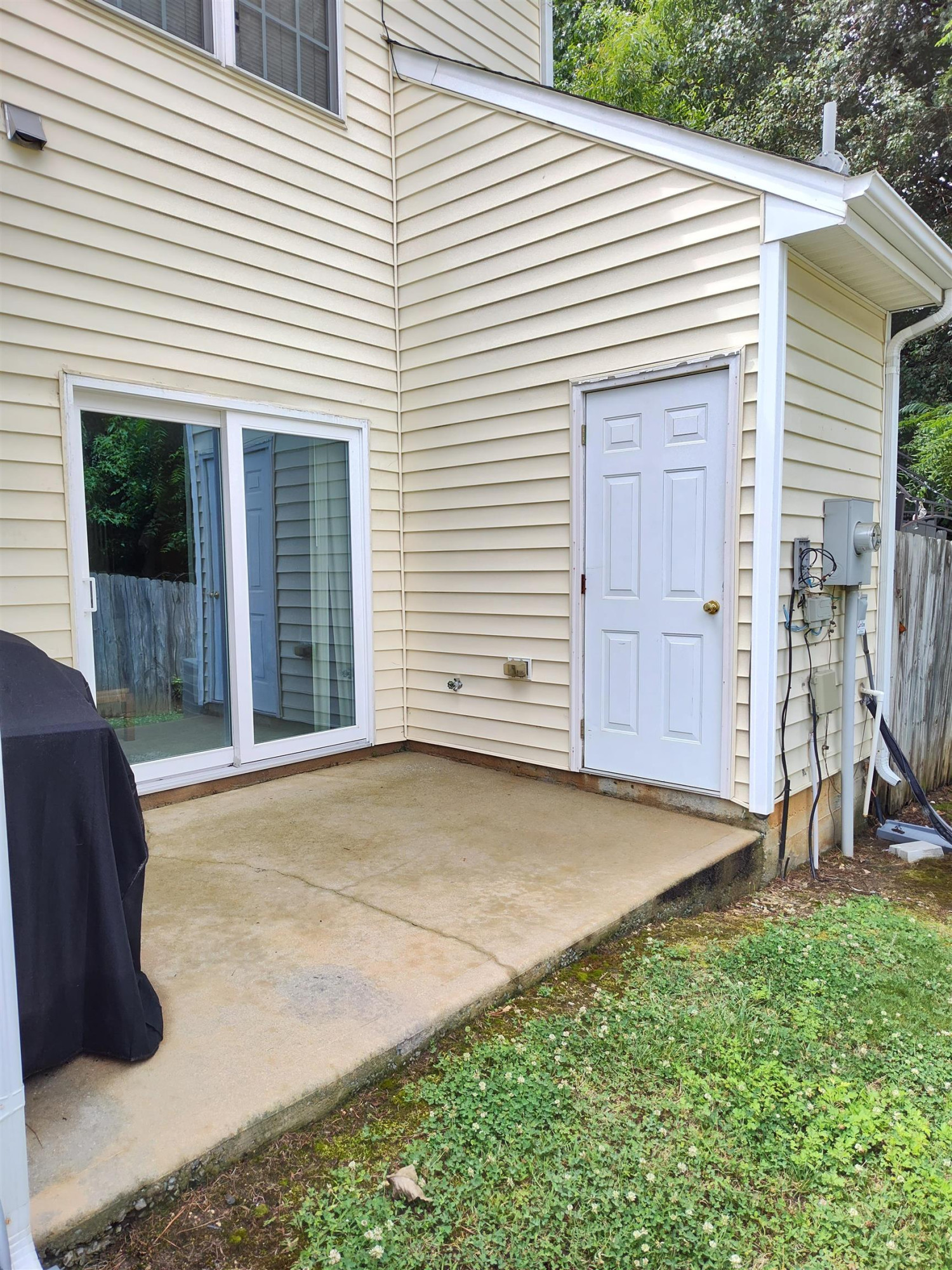 4603 Ravi Road Raleigh, NC 27604 - Photo 2 of 13 Photo 2