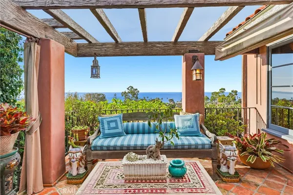 $12,000 | 260 High Drive, Laguna Beach, CA 92651
