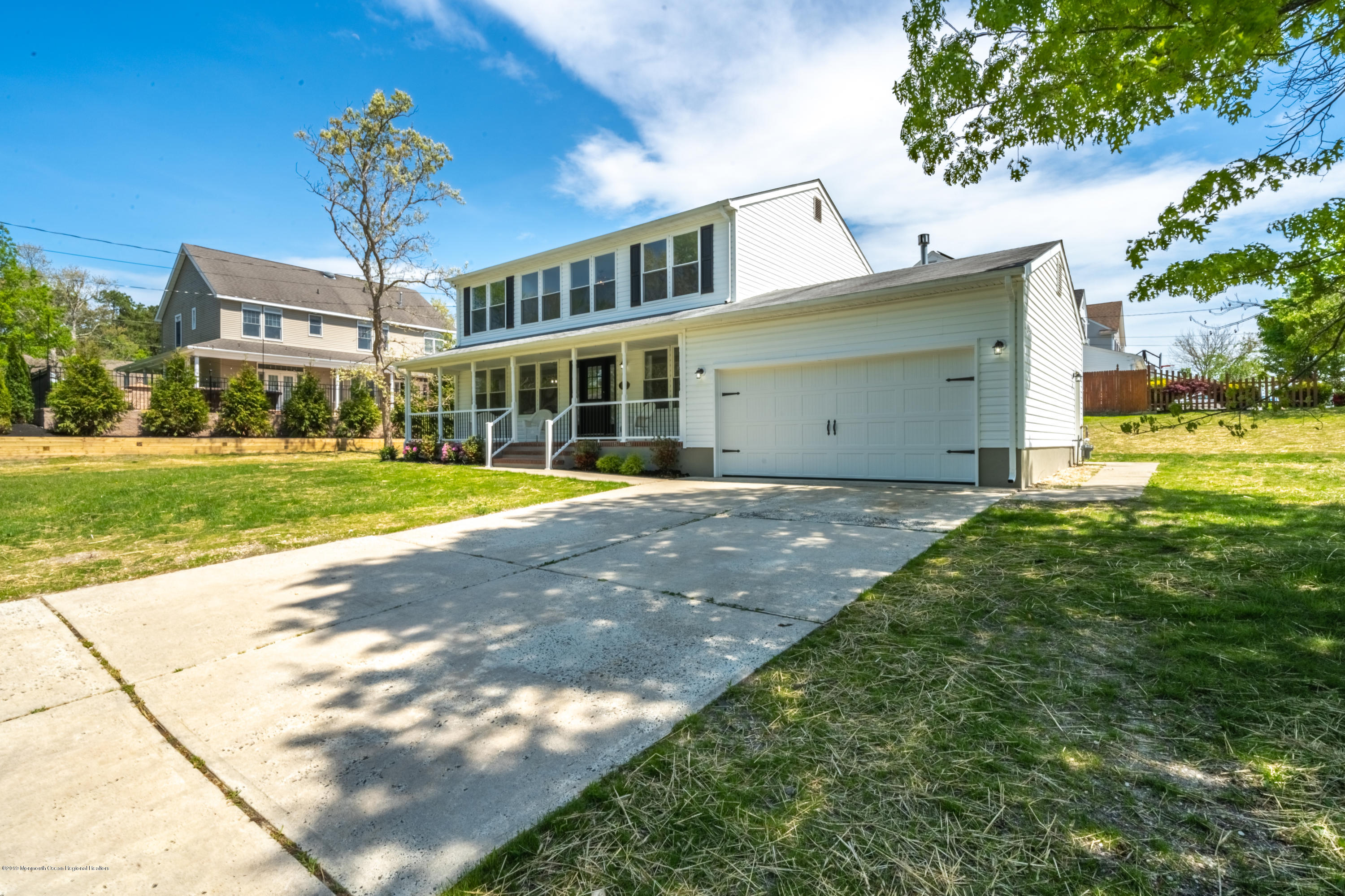 133 Torpedo Road Manahawkin, NJ 08050 - Photo 2 of 36 10-SEV02850-HDR