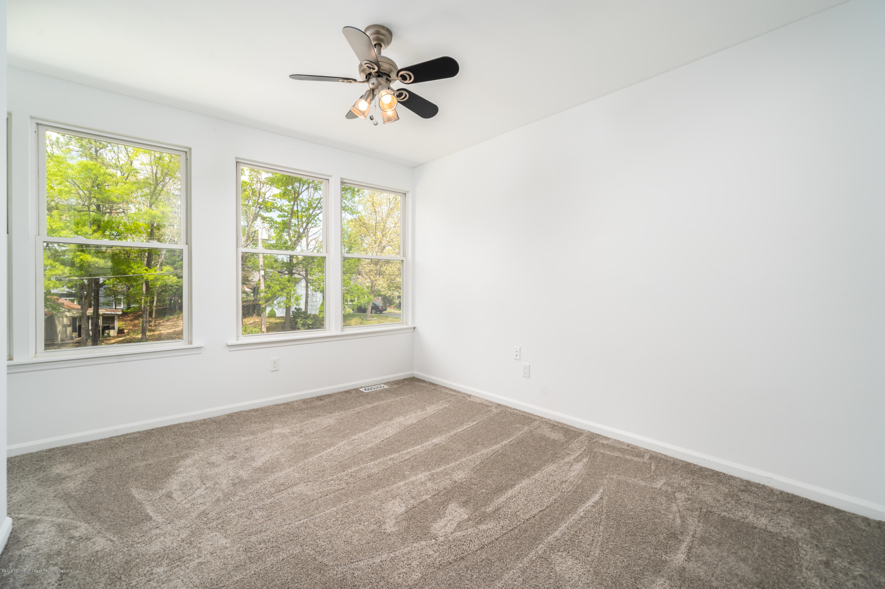 133 Torpedo Road Manahawkin, NJ 08050 - Photo 23 of 36 29-SEV02741-Edit