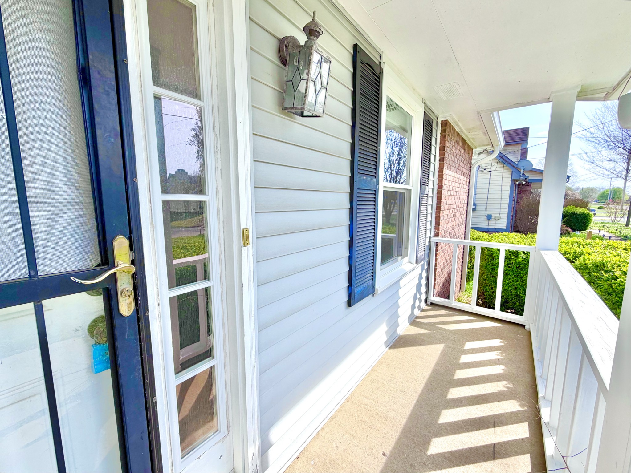 3411 Polly Drive Clarksville, TN 37042 - Photo 4 of 28 a view of a balcony with furniture