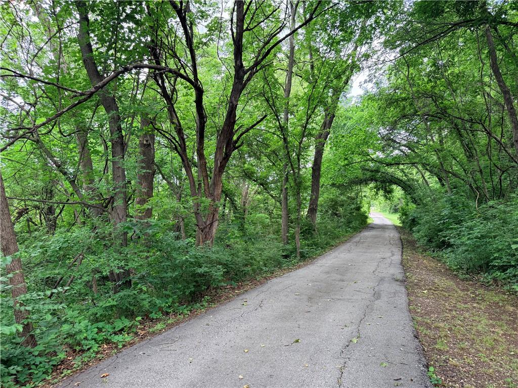 467 North 1600th Road Lawrence, KS 66049 - Photo 2 of 11