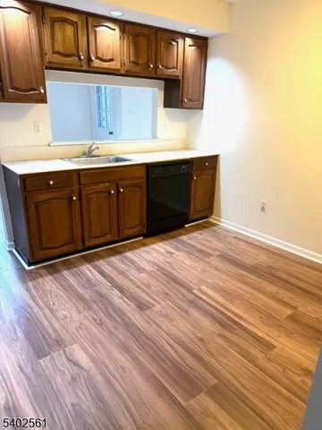 $2,550 | 23 Foxwood Drive, Unit E, Morris Plains, NJ 07950