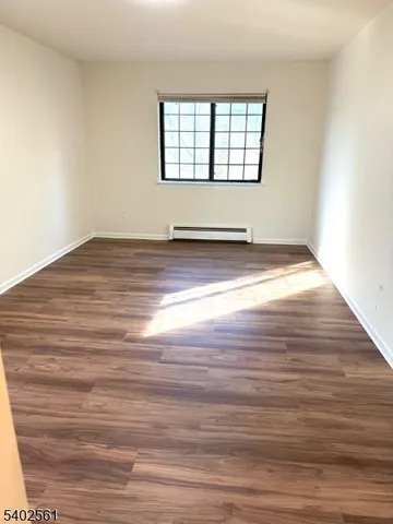 $2,550 | 23 Foxwood Drive, Unit E, Morris Plains, NJ 07950