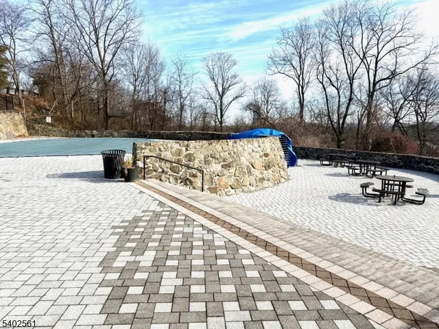 $2,550 | 23 Foxwood Drive, Unit E, Morris Plains, NJ 07950