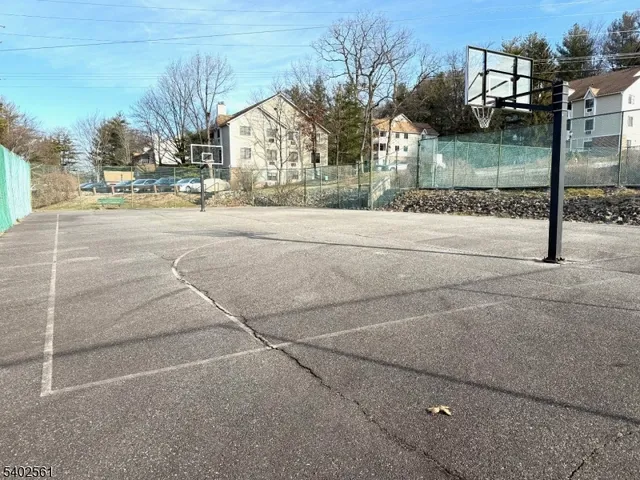 $2,550 | 23 Foxwood Drive, Unit E, Morris Plains, NJ 07950