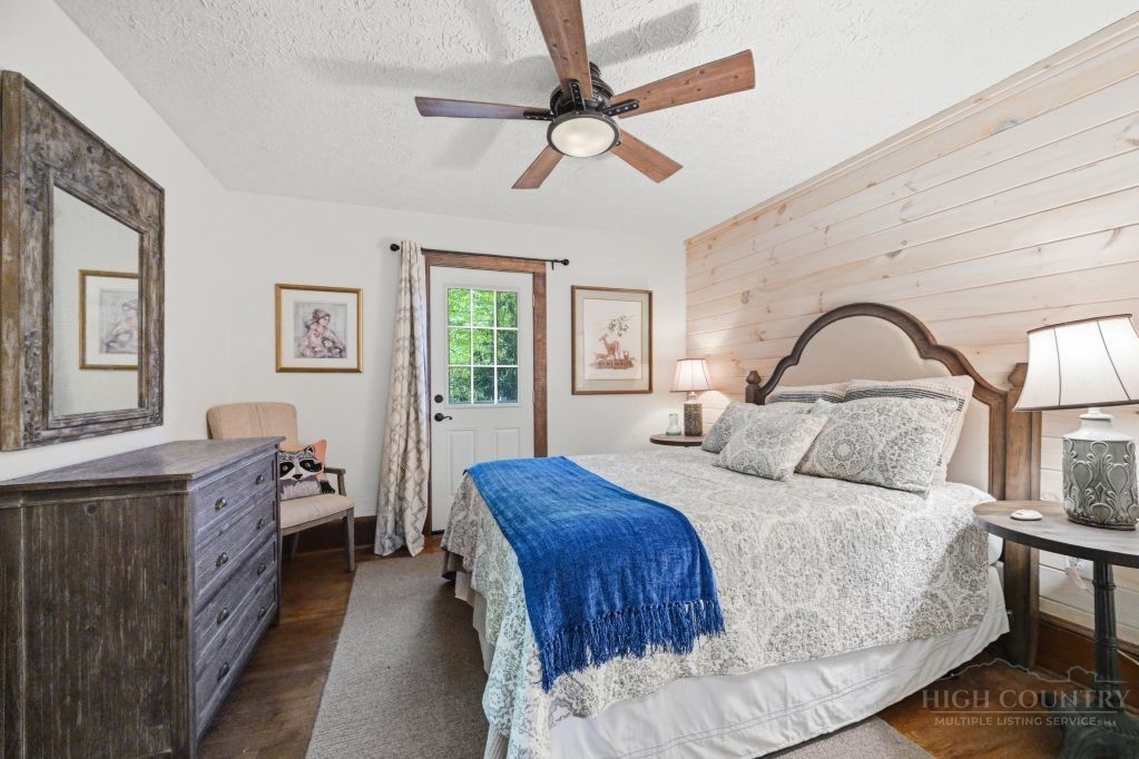 56 Raccoon Lane Newland, NC 28657 - Photo 11 of 20
