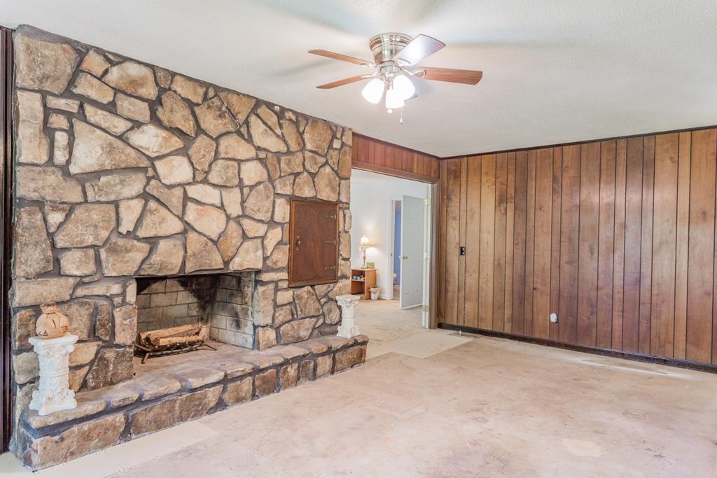 2471 Southeast Ridge Road Dalton, GA 30721 - Photo 17 of 42 17