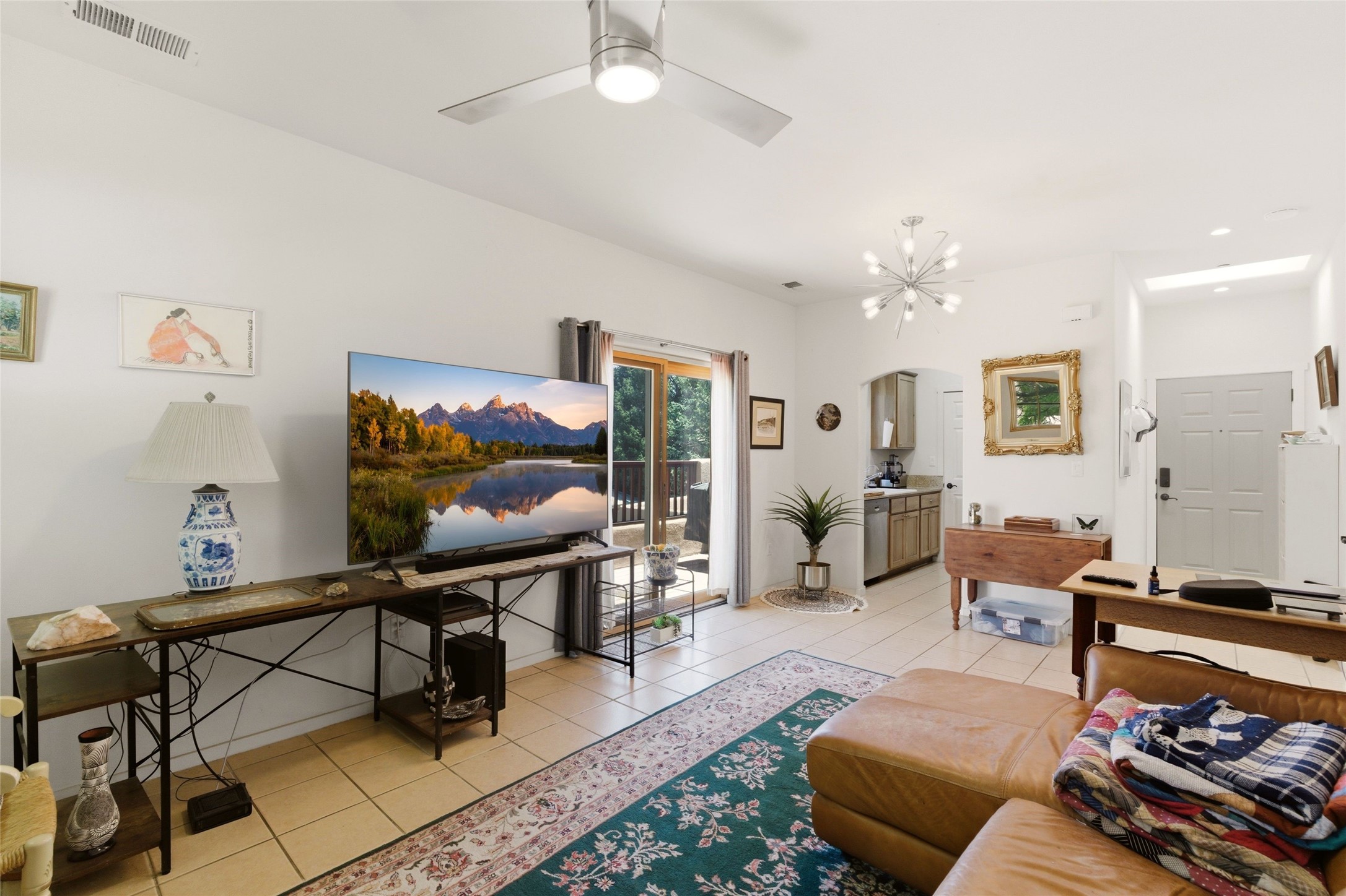 601 West San Mateo Road, Unit 202 Santa Fe, NM 87505 - Photo 1 of 17