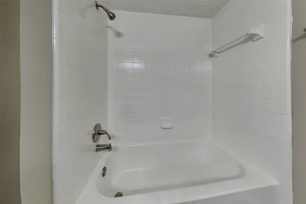 $2,075 | 25814 Richards Road, Spring, TX 77386