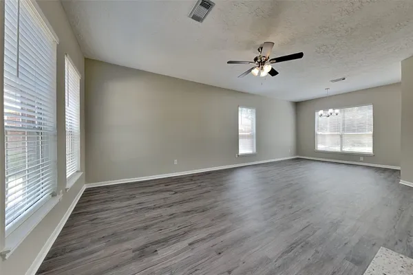 $2,075 | 25814 Richards Road, Spring, TX 77386