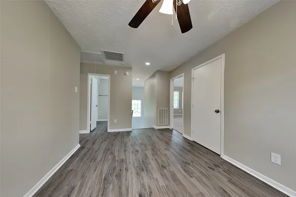 $2,075 | 25814 Richards Road, Spring, TX 77386