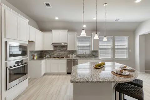 $375,000 | 2611 Ivy Wood Lane, Conroe, TX 77385