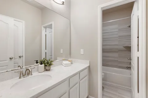 $375,000 | 2611 Ivy Wood Lane, Conroe, TX 77385