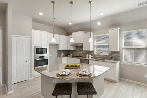 $375,000 | 2611 Ivy Wood Lane, Conroe, TX 77385