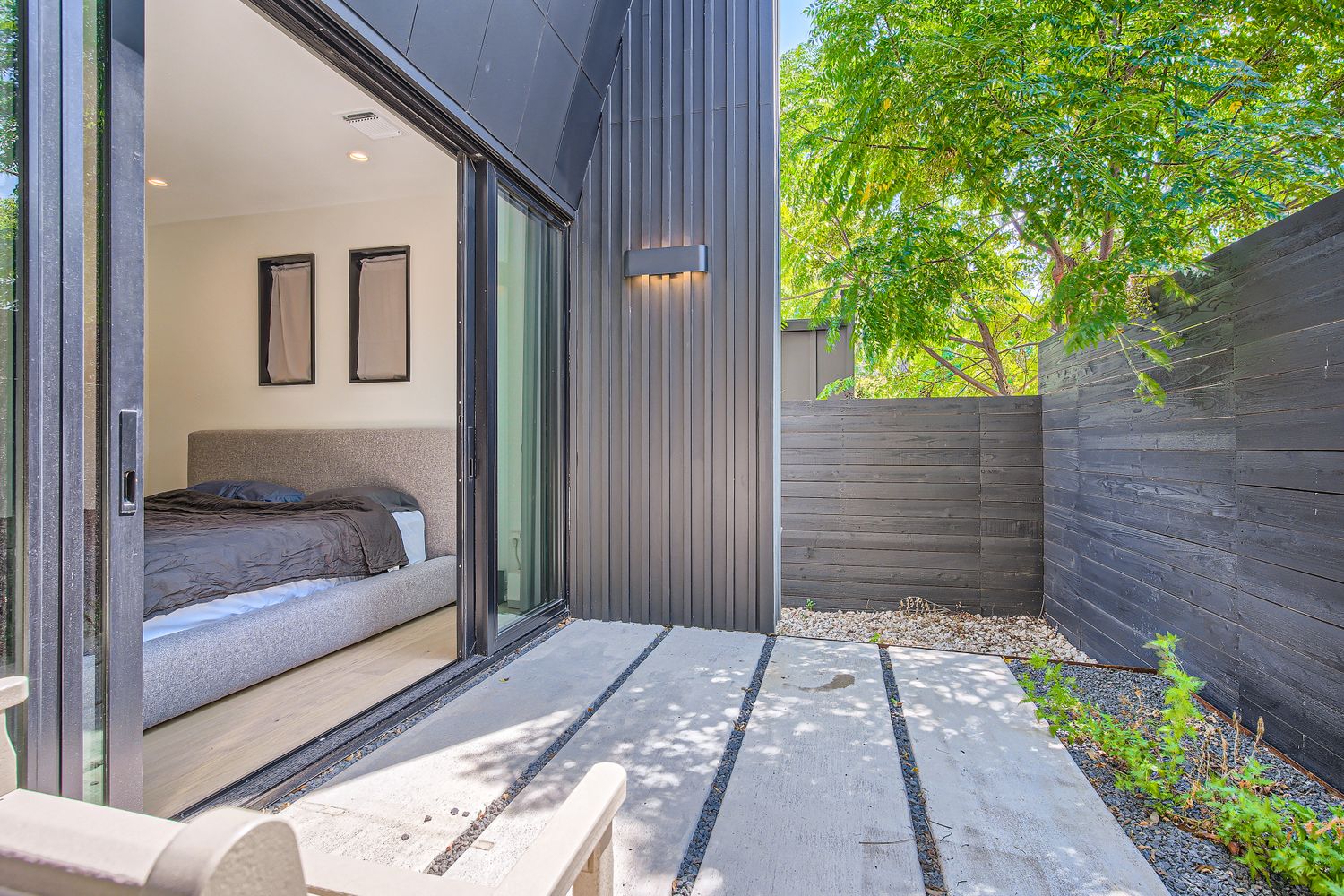 7525 Delafield Lane, Unit A Austin, TX 78752 - Photo 31 of 33 a balcony view with a outdoor space