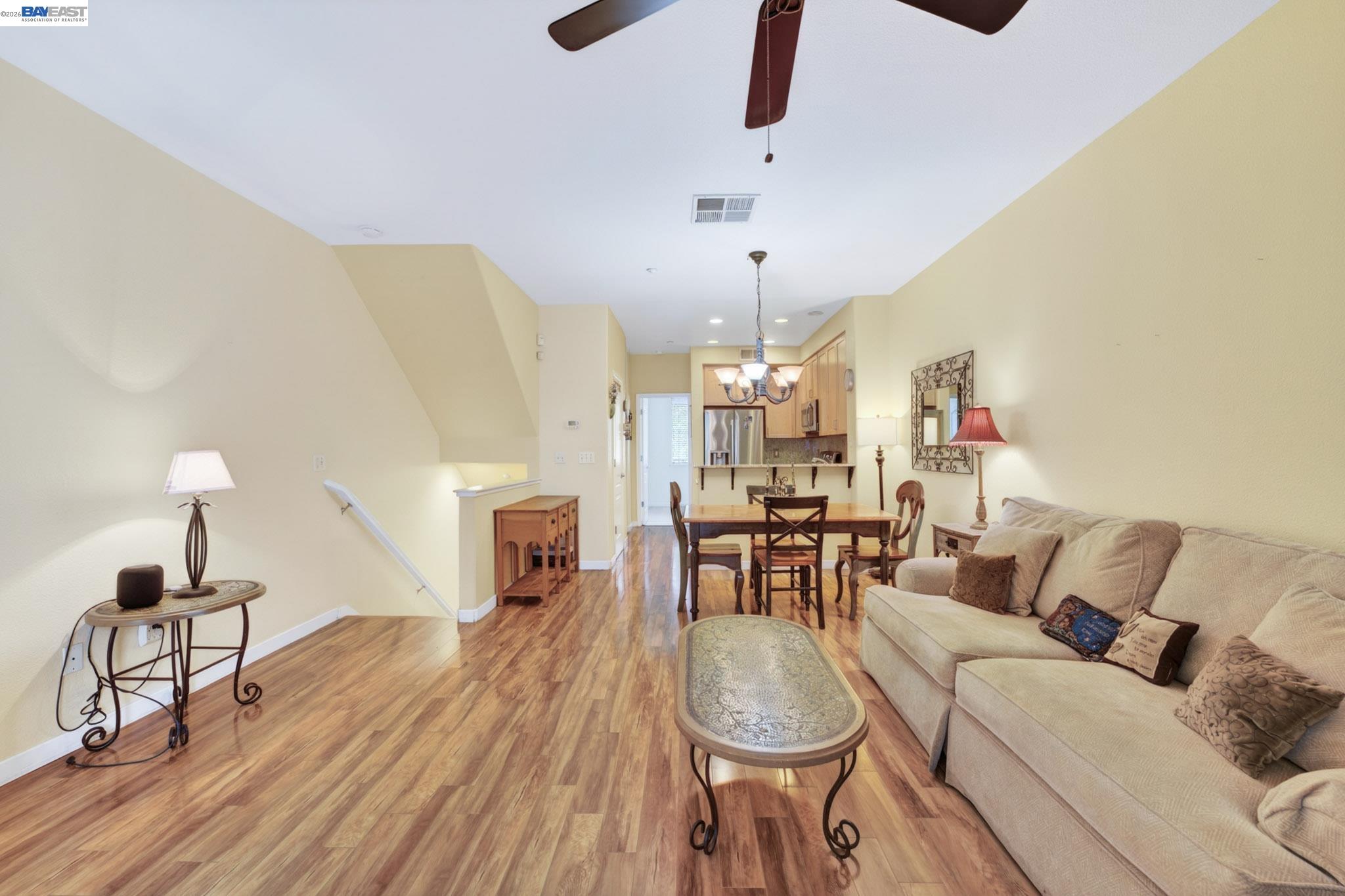 655 Veranda Circle Hayward, CA 94541 - Photo 10 of 41