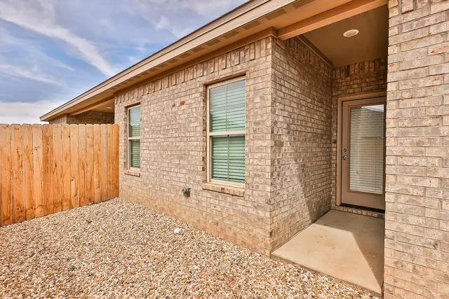 $1,300 | 5504 Kemper Street, Lubbock, TX 79416