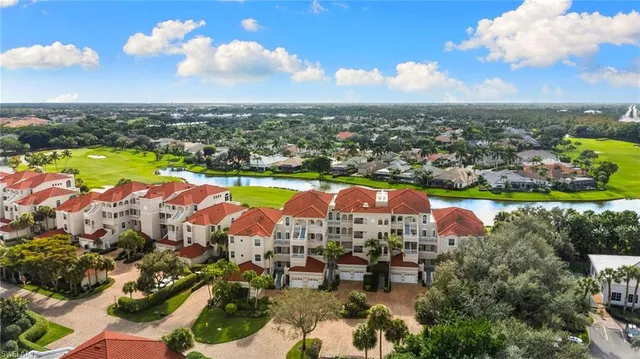 $995,000 | 1540 Clermont Drive, Unit 103, Naples, FL 34109