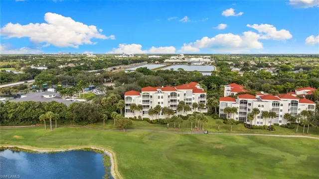 $995,000 | 1540 Clermont Drive, Unit 103, Naples, FL 34109