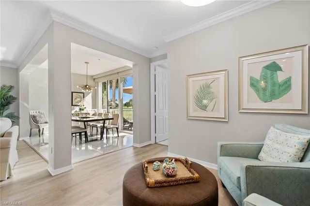 $995,000 | 1540 Clermont Drive, Unit 103, Naples, FL 34109