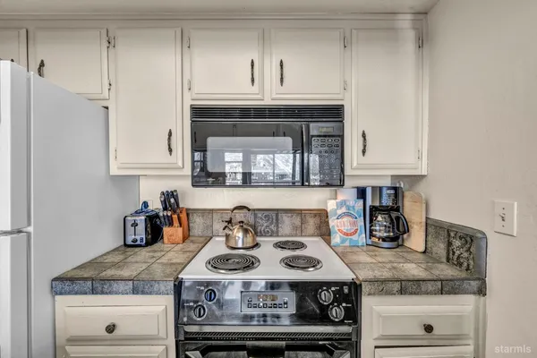 $629,000 | 439 Ala Wai Boulevard, Unit 97, South Lake Tahoe, CA 96150
