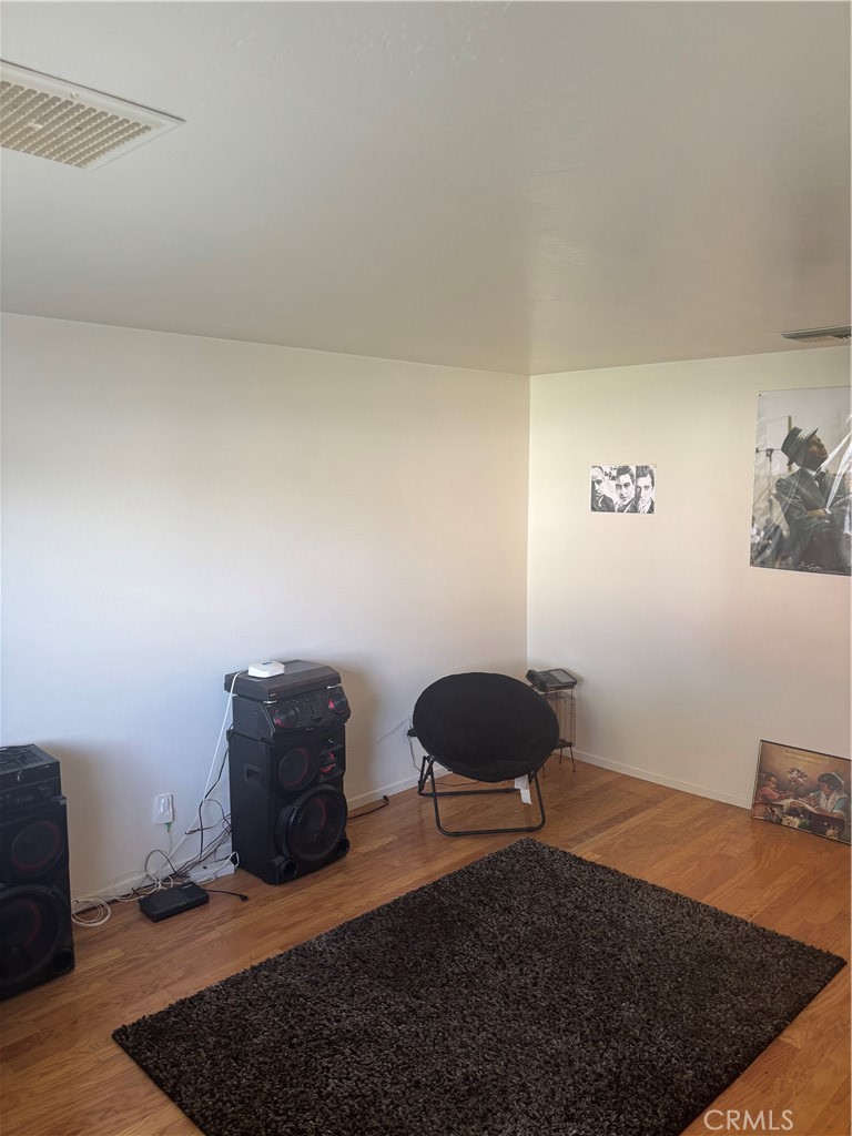 313 Mamie Street Ridgecrest, CA 93555 - Photo 7 of 33 Family room