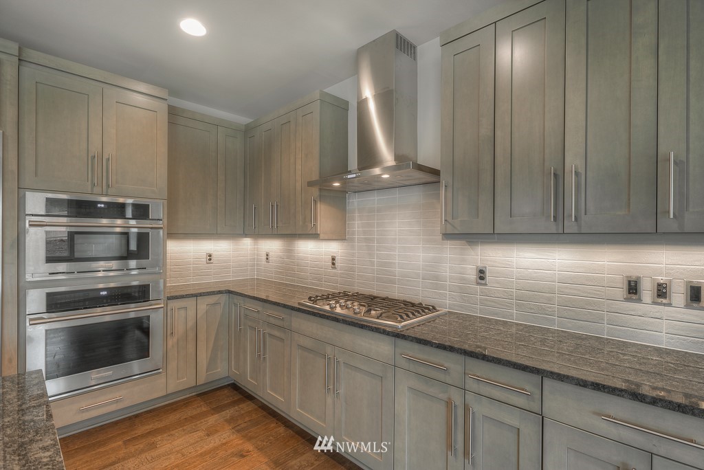 104 236th Place Southeast, Unit 5 Bothell, WA 98021 - Photo 11 of 25