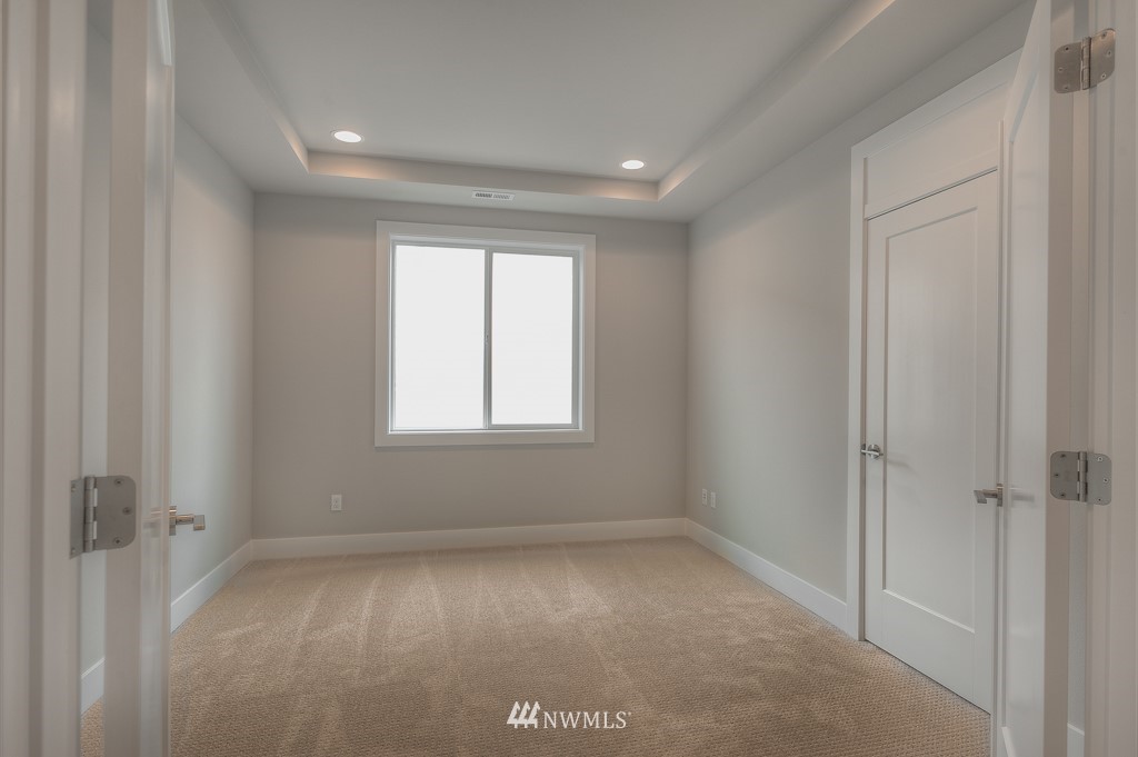 104 236th Place Southeast, Unit 5 Bothell, WA 98021 - Photo 5 of 25