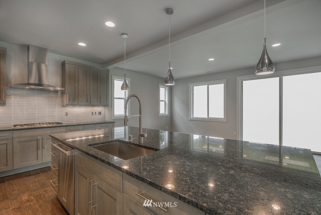 104 236th Place Southeast, Unit 5 Bothell, WA 98021 - Photo 9 of 25