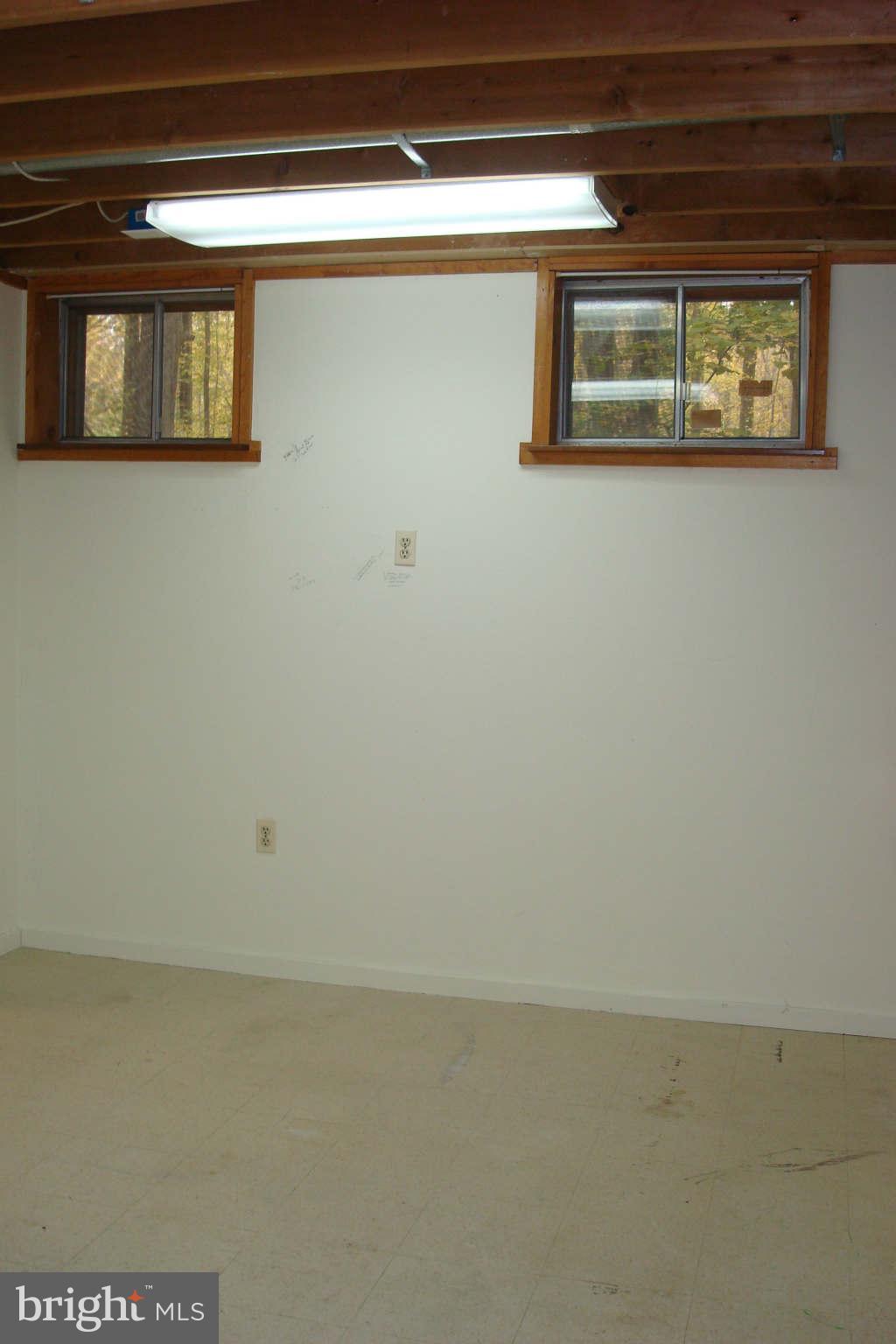 11836 Larry Road Fairfax, VA 22030 - Photo 15 of 24 Basement