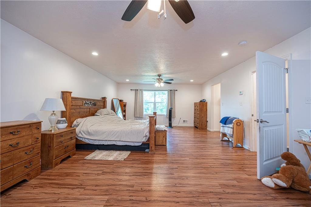 135 Devils Den Road Burgettstown, PA 15021 - Photo 13 of 45 Gallery Image 13