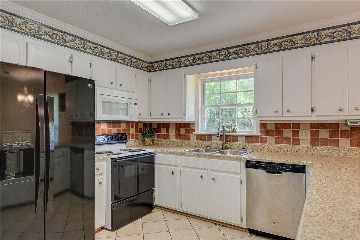 3413 Kemp Road Martinez, GA 30907 - Photo 12 of 33 12-112