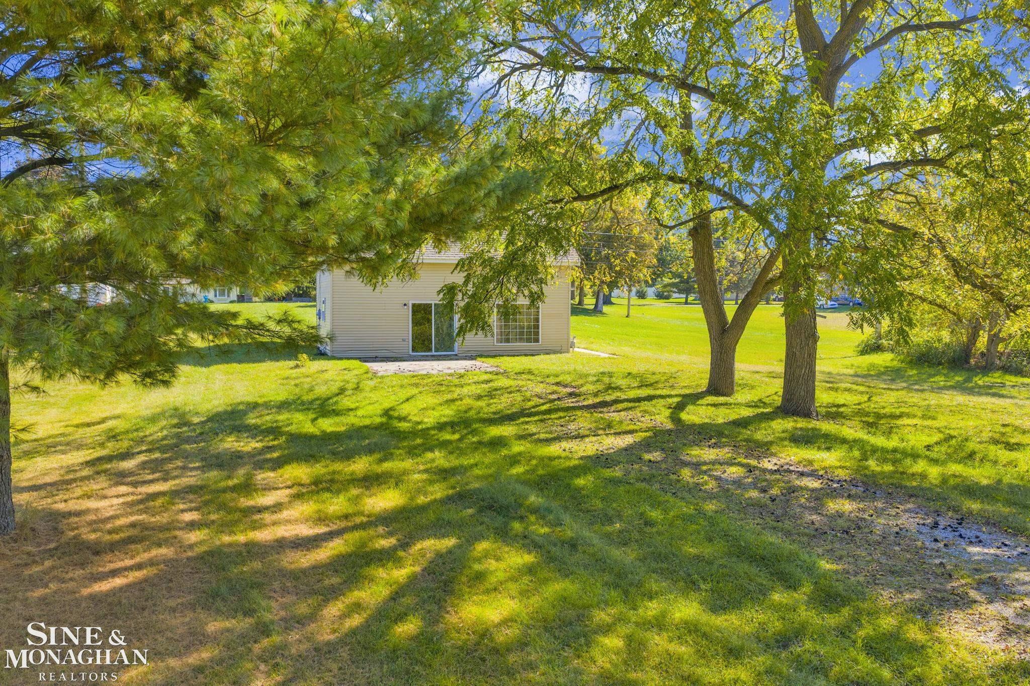 36 Arthur Street Carsonville, MI 48419 - Photo 33 of 38