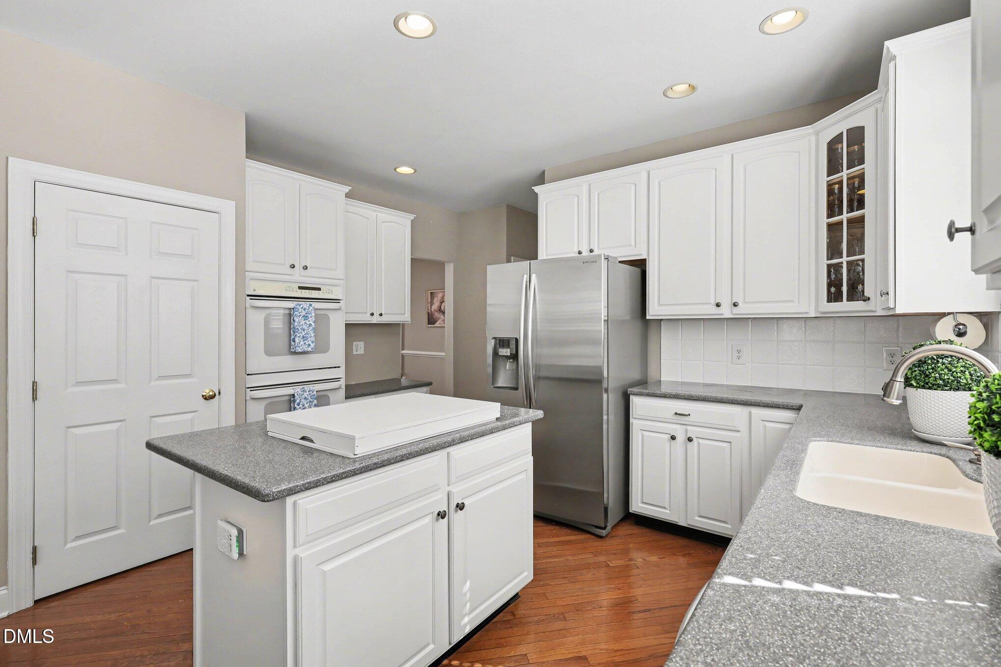 8929 Winged Thistle Court Raleigh, NC 27617 - Photo 19 of 45 021_file_3502
