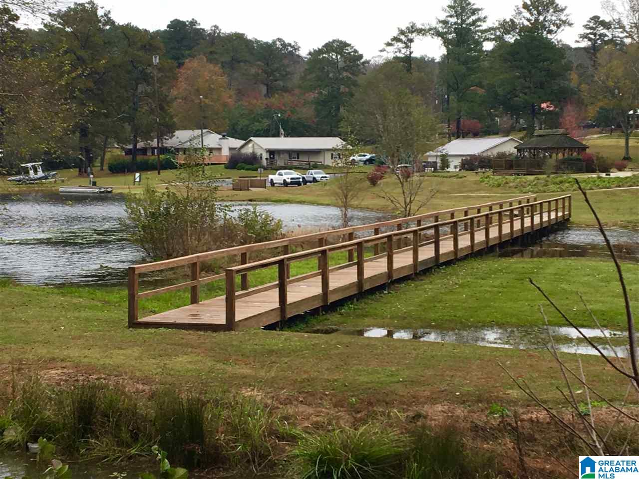 185 Lakeshore Circle Oneonta, AL 35121 - Photo 21 of 27