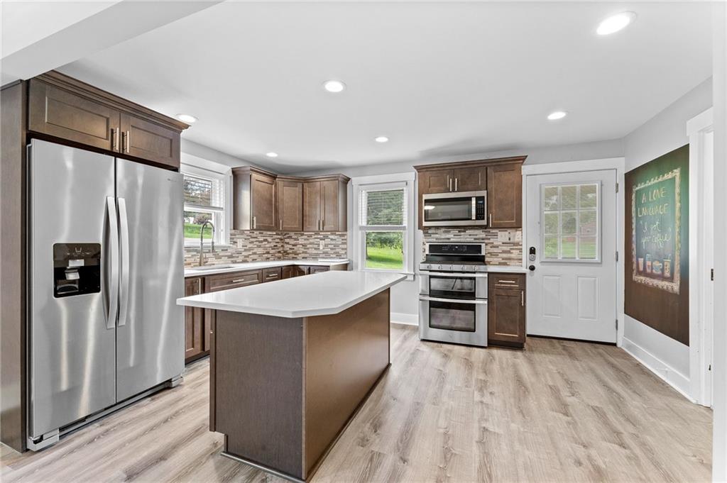 4076 Cork Bocktown Road Clinton, PA 15026 - Photo 14 of 42 Gallery Image 14