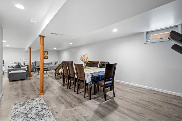 $3,500 | 7625 West Strong Street, Harwood Heights, IL 60706