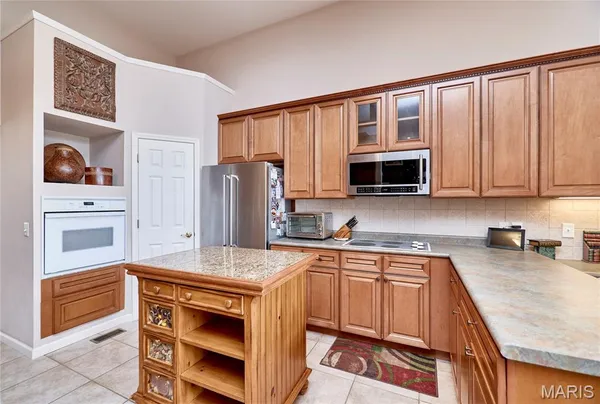 $519,900 | 38 Silent Brook Court, Lake St. Louis, MO 63367
