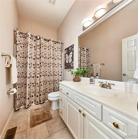 $519,900 | 38 Silent Brook Court, Lake St. Louis, MO 63367