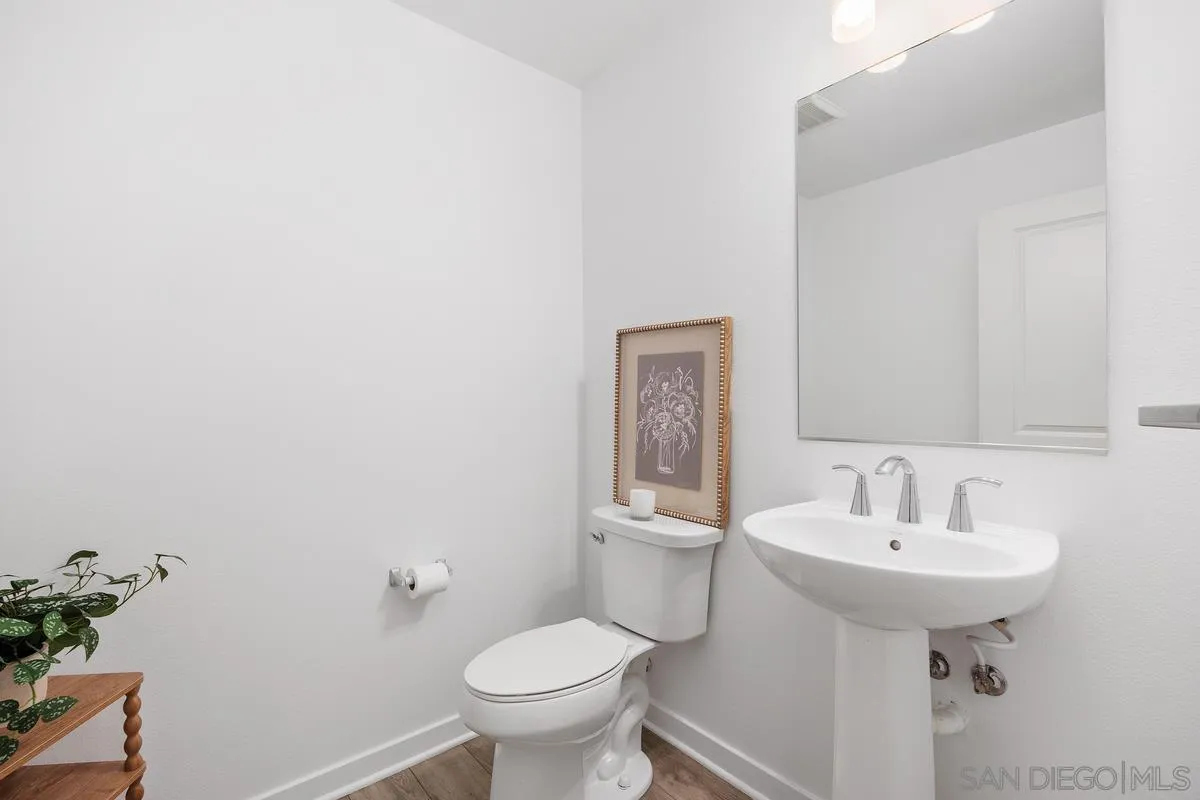 170 Diamante Road San Marcos, CA 92078 - Photo 11 of 31