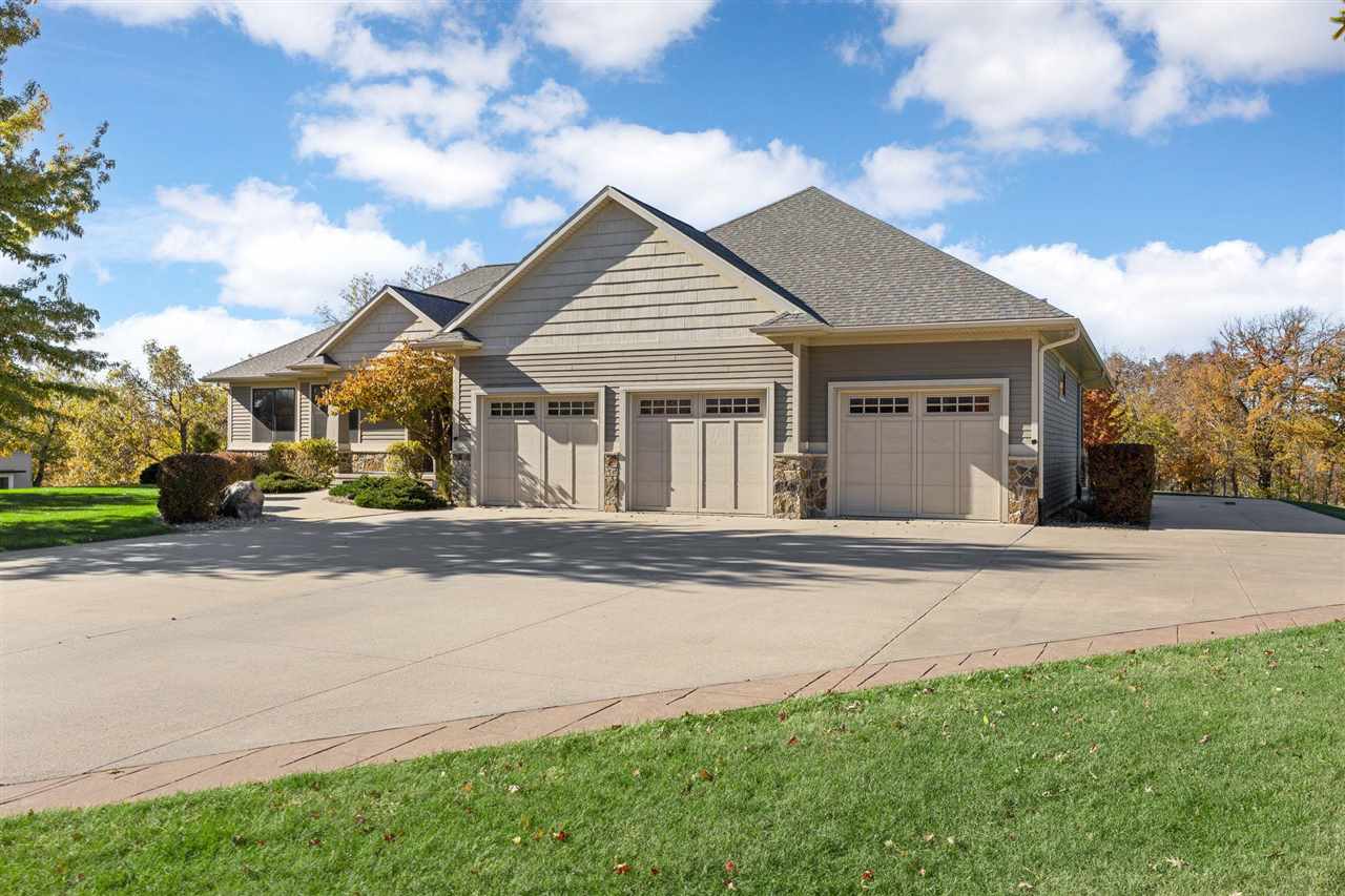 1344 Spring Ridge Court Northeast Swisher, IA 52338 - Photo 5 of 68 Gallery Image 5