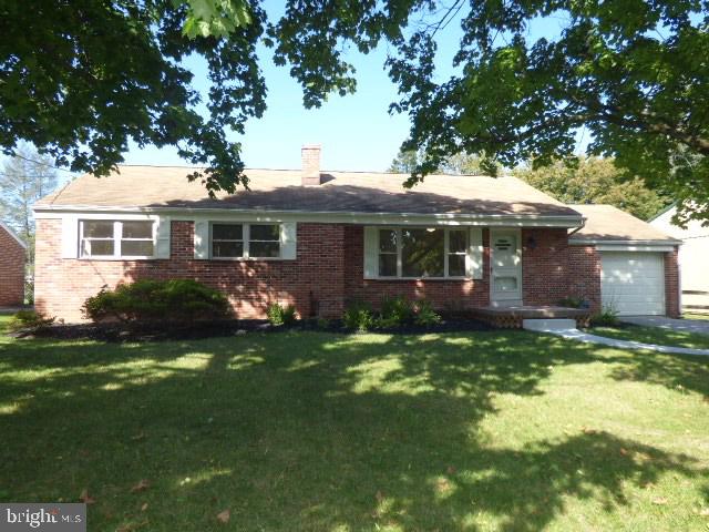 2327 Maple Road York, PA 17408 - Photo 1 of 20