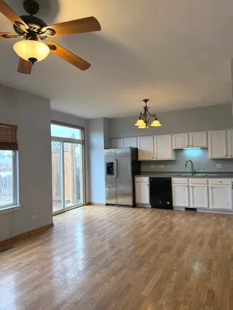 $2,650 | 2208 Rebecca Circle, Unit 2208, Montgomery, IL 60538
