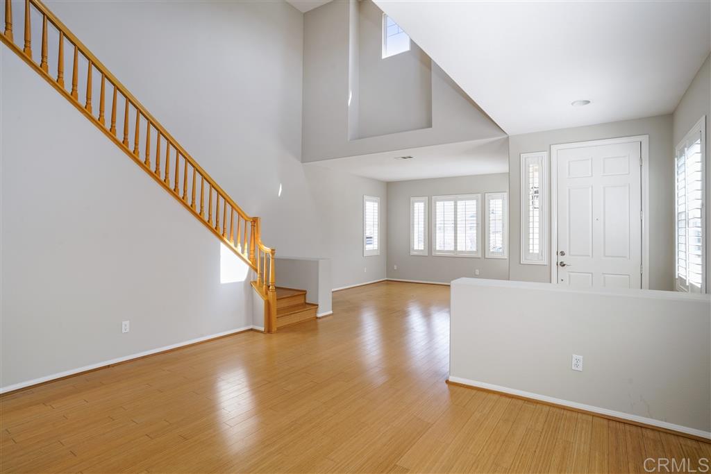 3852 Stoneridge Road Carlsbad, CA 92010 - Photo 3 of 25 Gallery Image 3