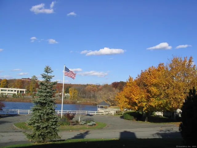 $4,100 | 12 Boulevard Drive, Unit 172, Danbury, CT 06810