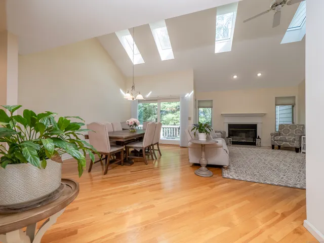 $4,100 | 12 Boulevard Drive, Unit 172, Danbury, CT 06810