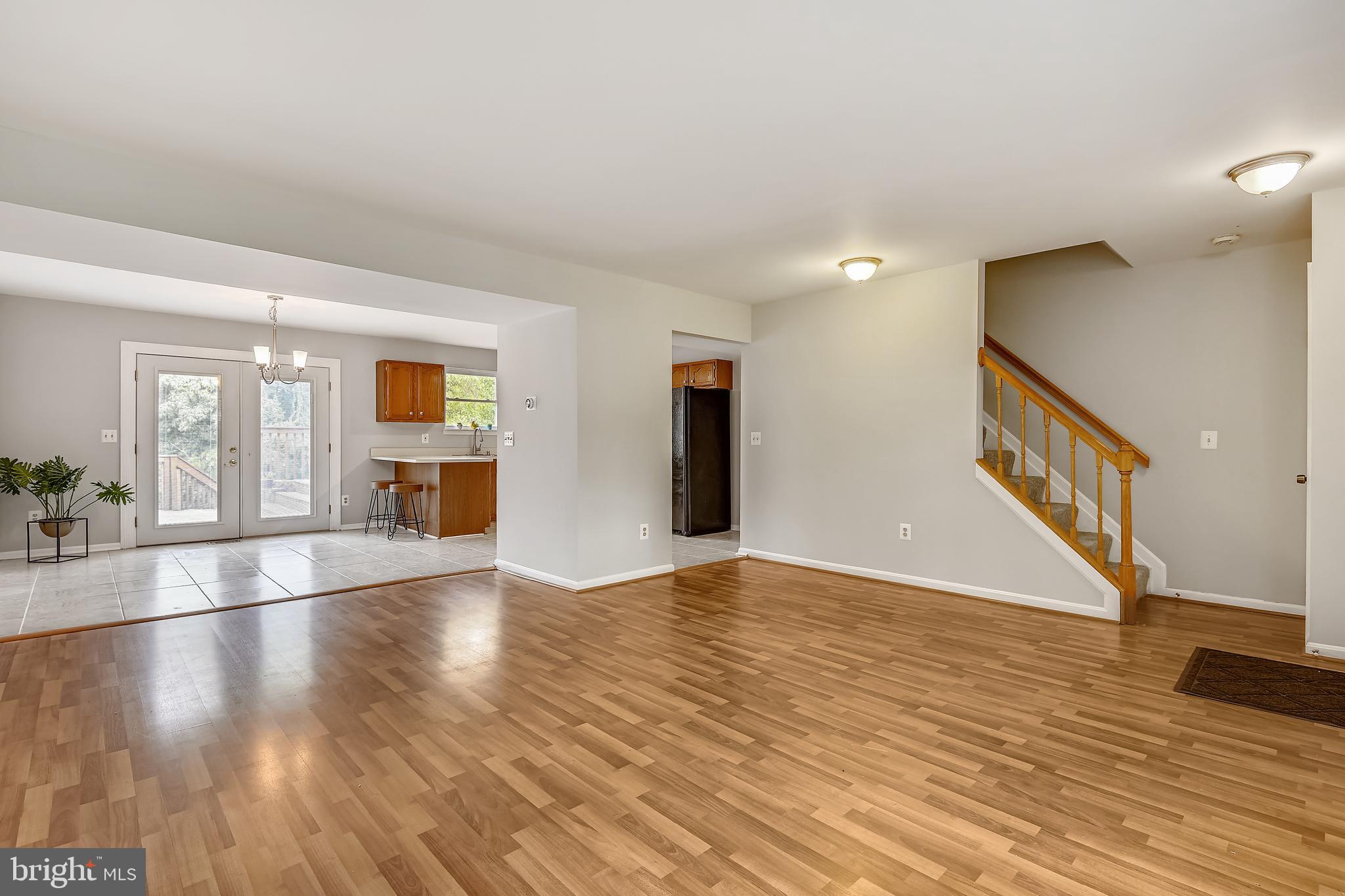 986 Pebblestone Road Pasadena, MD 21122 - Photo 5 of 57 Gallery Image 5