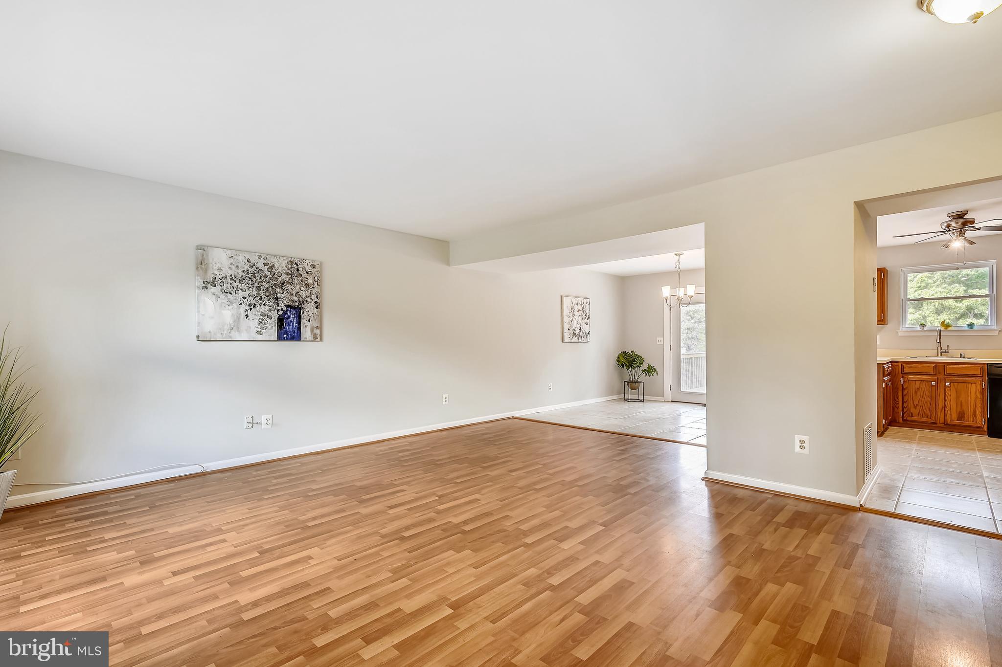 986 Pebblestone Road Pasadena, MD 21122 - Photo 9 of 57 Gallery Image 9