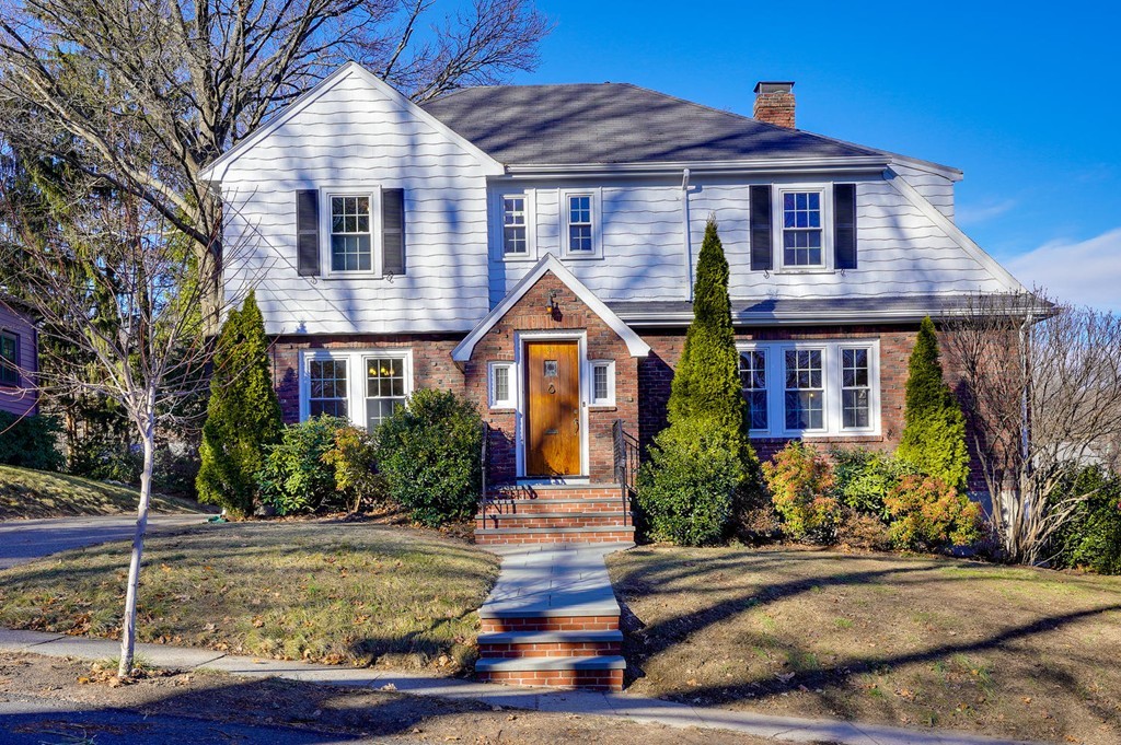 21 Dunbarton Road Belmont, MA 02478 - Photo 1 of 29 Gallery Image 1